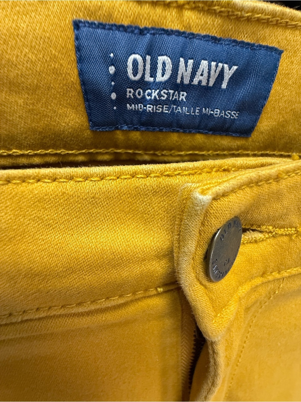 Old Navy Women’s Mustard Skinny Jeans - Picture 8 of 9